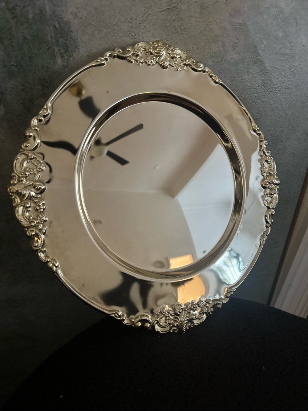vGodinger 20th Century Baroque
Silver-Plated Charger Plate, recognizable 12.75”